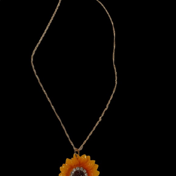 GORGEOUS ACRYLIC SUNFLOWER WITH CRYSTALS PENDANT/NECKLACE - Picture 4 of 5